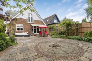 Photo 11- click for photo gallery